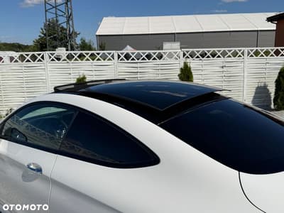 Mercedes-Benz Klasa C 220 d 4-Matic 9G-TRONIC — zdjęcie 18